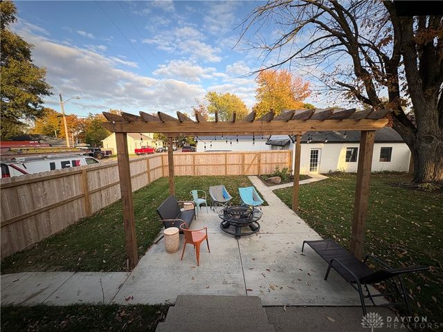 301 S Jefferson Street, Pitsburg, OH 45358