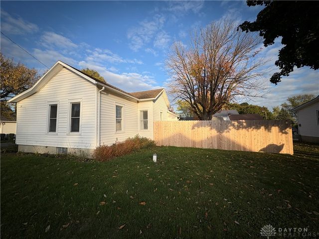 301 S Jefferson Street, Pitsburg, OH 45358