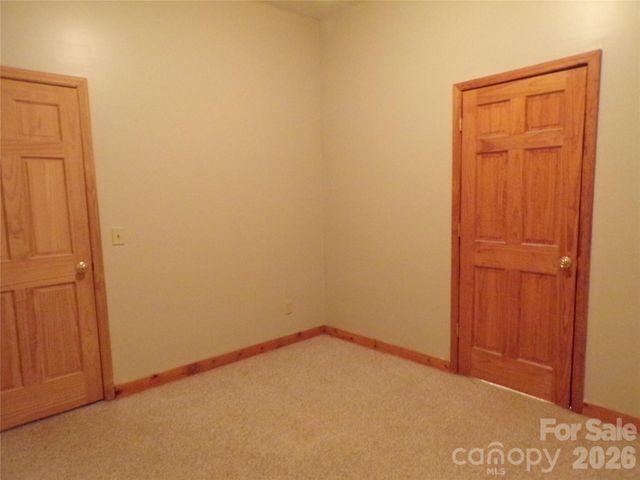 422 Ridge Creek Drive, Taylorsville, NC 28681