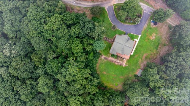 422 Ridge Creek Drive, Taylorsville, NC 28681