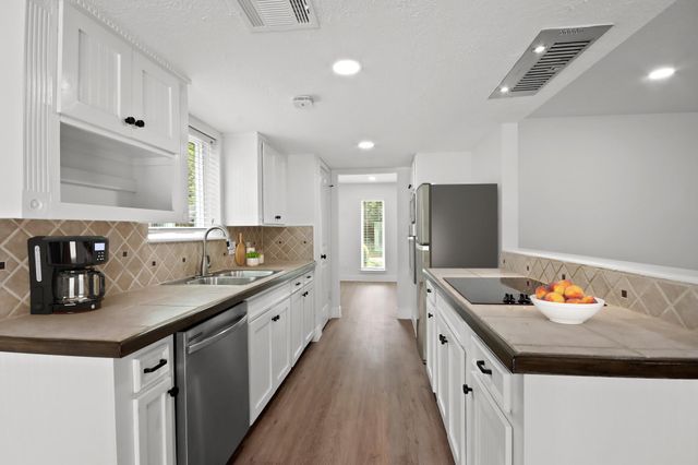 14527 Duncannon Drive, Houston, TX 77015