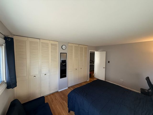 8936 Northshore Drive 104D, Des Plaines, IL 60016