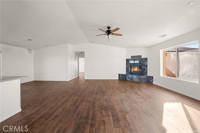 12275 Barbet, Phelan, CA 92371