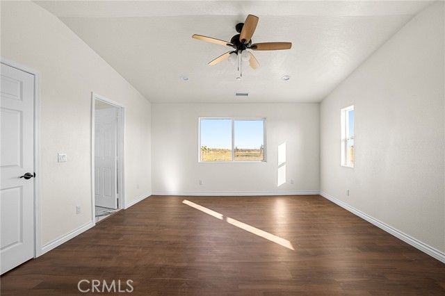 12275 Barbet, Phelan, CA 92371