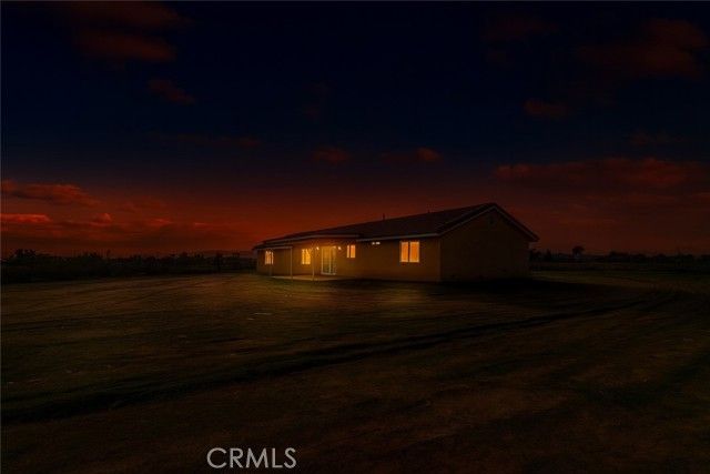 12275 Barbet, Phelan, CA 92371