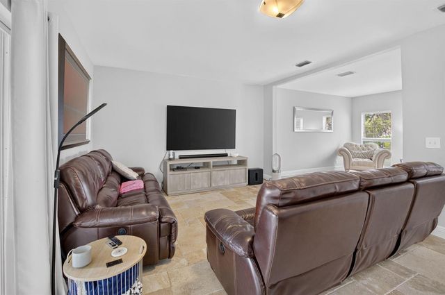 3870 SABAL LAKES Road, Delray Beach, FL 33445