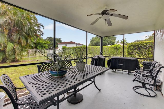 3870 SABAL LAKES Road, Delray Beach, FL 33445
