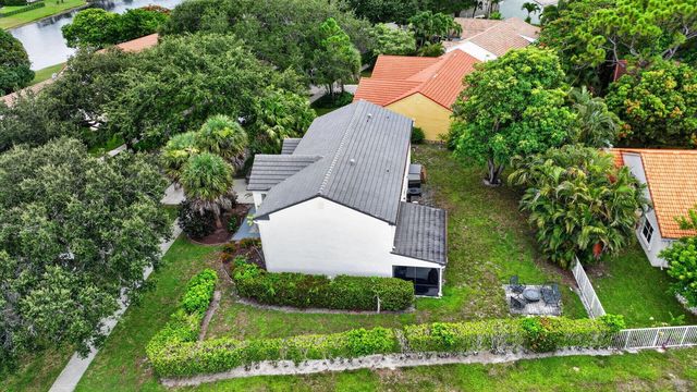 3870 SABAL LAKES Road, Delray Beach, FL 33445