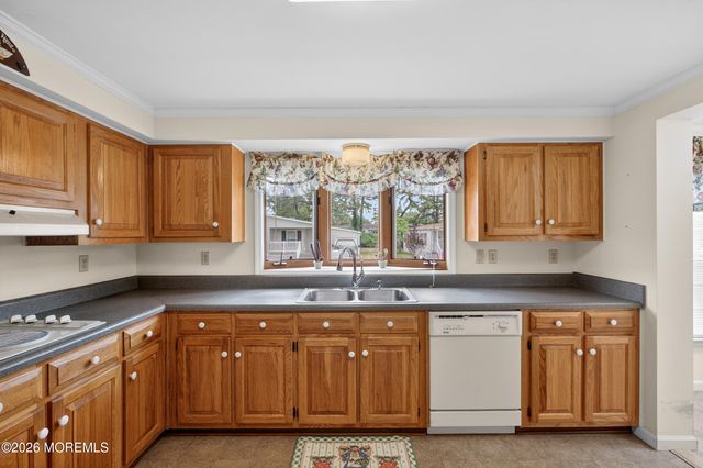 70 Pine Ridge Boulevard, Whiting, NJ 08759