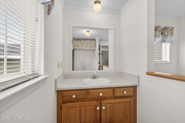 70 Pine Ridge Boulevard, Whiting, NJ 08759