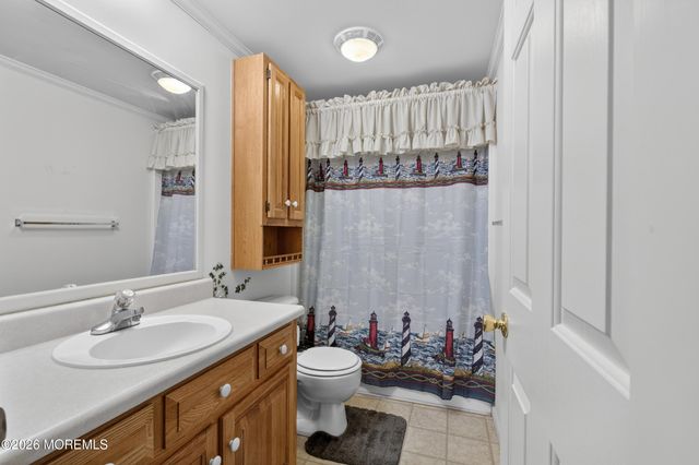 70 Pine Ridge Boulevard, Whiting, NJ 08759