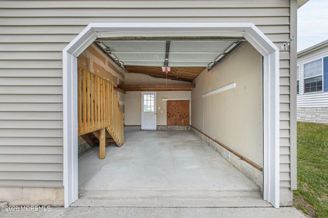 70 Pine Ridge Boulevard, Whiting, NJ 08759