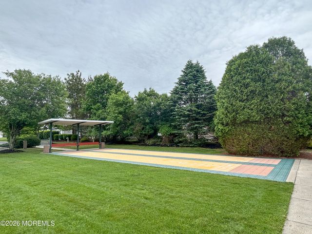 70 Pine Ridge Boulevard, Whiting, NJ 08759