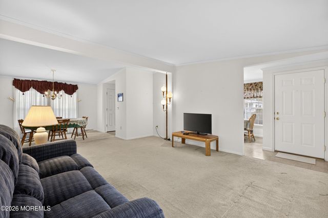 70 Pine Ridge Boulevard, Whiting, NJ 08759