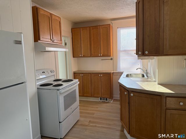 81 Spruce Street, West Haven, CT 06516