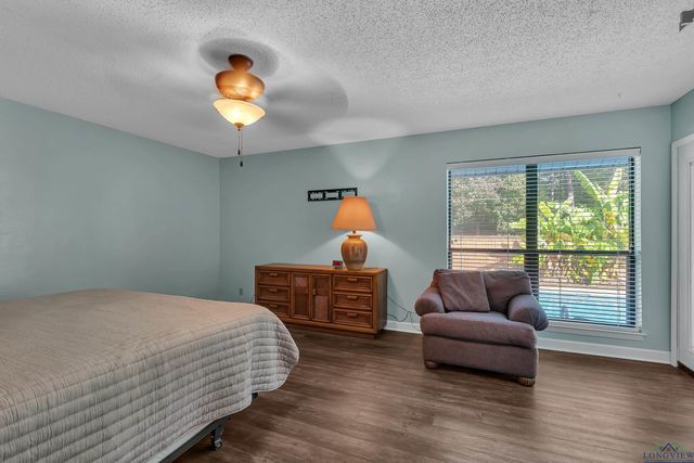 1318 Trailwood Lane, Longview, TX 75604