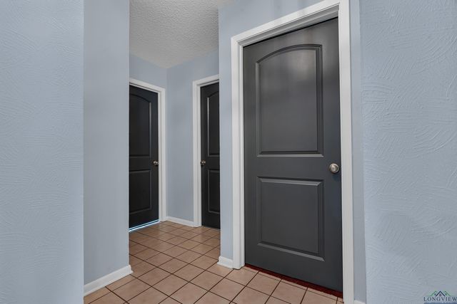 1318 Trailwood Lane, Longview, TX 75604