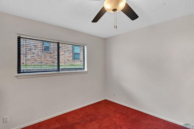 1318 Trailwood Lane, Longview, TX 75604