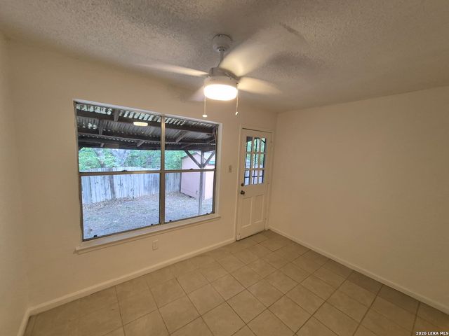 13136 LOS ESPANADA ST, San Antonio, TX 78233