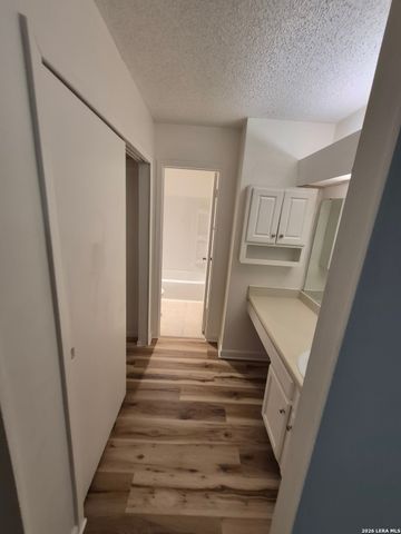 13136 LOS ESPANADA ST, San Antonio, TX 78233