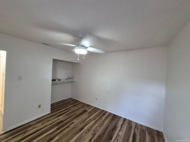 13136 LOS ESPANADA ST, San Antonio, TX 78233