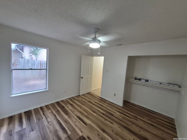13136 LOS ESPANADA ST, San Antonio, TX 78233