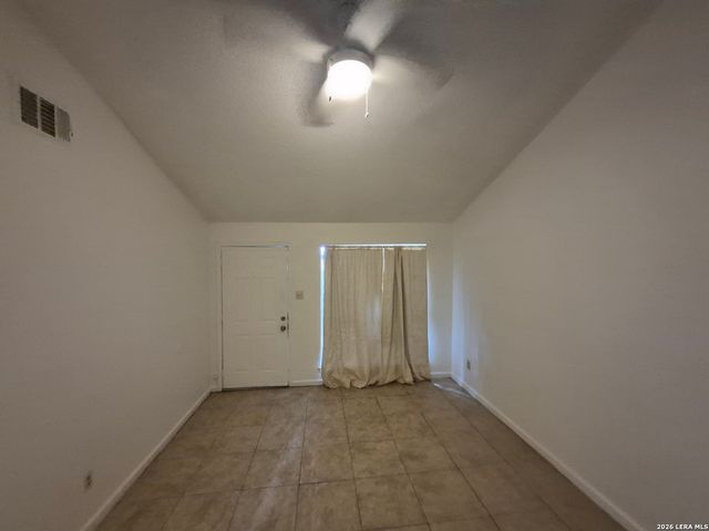 13136 LOS ESPANADA ST, San Antonio, TX 78233