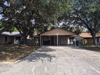 13136 LOS ESPANADA ST, San Antonio, TX 78233