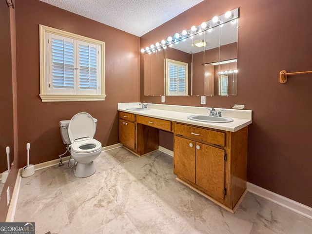 182 Stovall Road, Cleveland, GA 30528