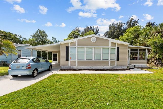 5683 Hemingway Court, Fort Pierce, FL 34982