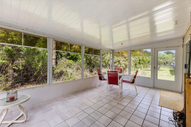 5683 Hemingway Court, Fort Pierce, FL 34982