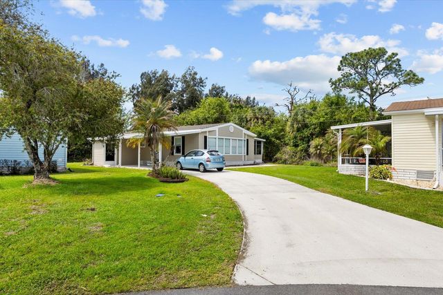 5683 Hemingway Court, Fort Pierce, FL 34982