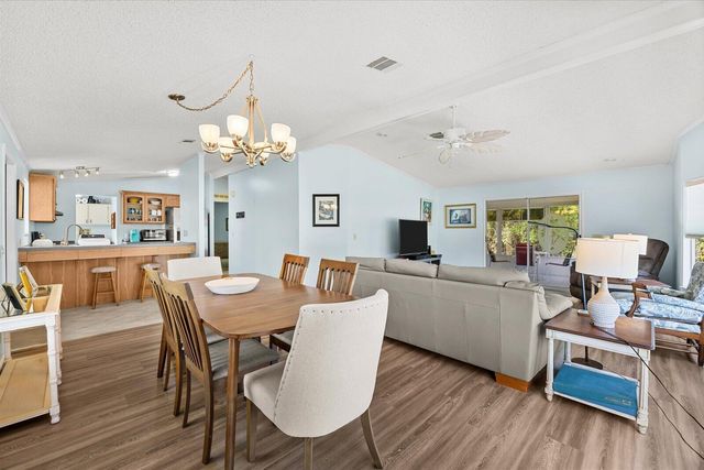 5683 Hemingway Court, Fort Pierce, FL 34982