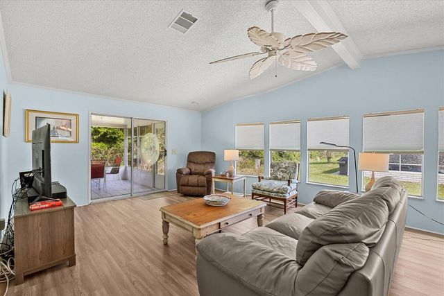 5683 Hemingway Court, Fort Pierce, FL 34982