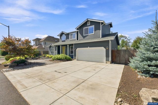 379 Hazelbrook Dr N, Keizer, OR 97303