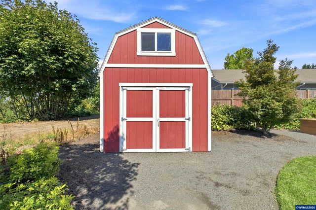 379 Hazelbrook Dr N, Keizer, OR 97303