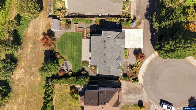 379 Hazelbrook Dr N, Keizer, OR 97303