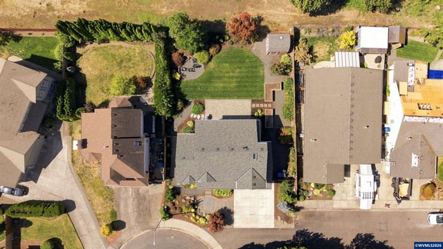 379 Hazelbrook Dr N, Keizer, OR 97303