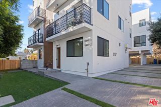 11447 Cumpston Street, North Hollywood, CA 91601