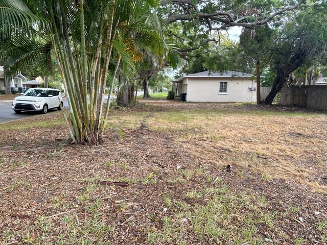 2500 LANGDON AVENUE S, St Petersburg, FL 33712