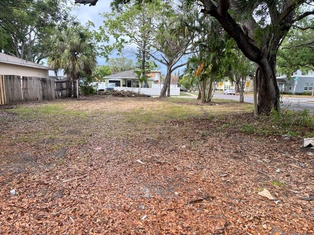 2500 LANGDON AVENUE S, St Petersburg, FL 33712