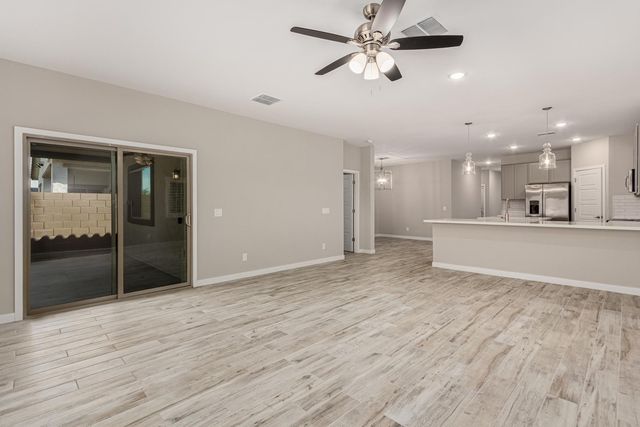 19532 N 27th Place, Phoenix, AZ 85050