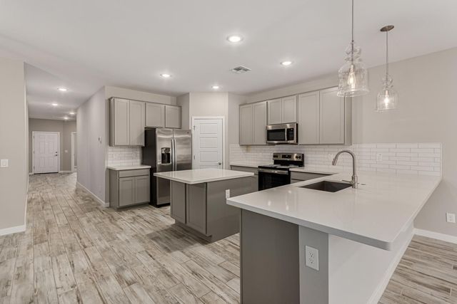 19532 N 27th Place, Phoenix, AZ 85050