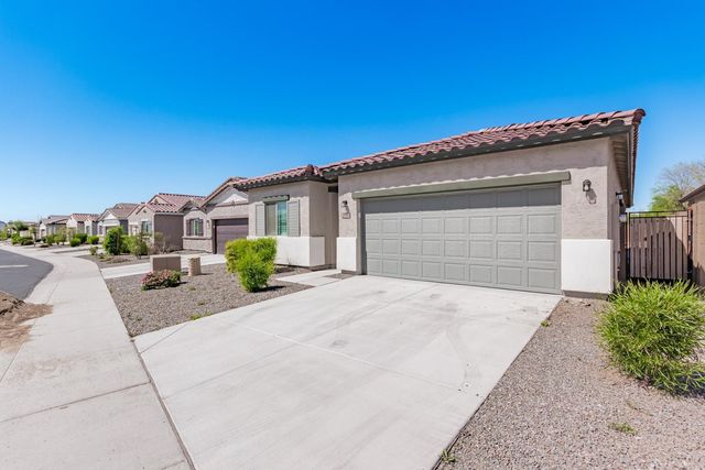 19532 N 27th Place, Phoenix, AZ 85050