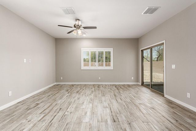 19532 N 27th Place, Phoenix, AZ 85050