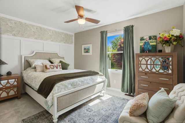 565 Lakes Edge Drive, Oxford, MI 48371