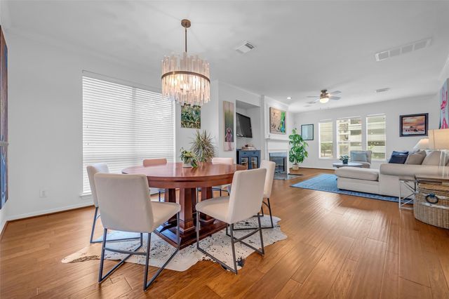 2627 W Dallas Street, Houston, TX 77019