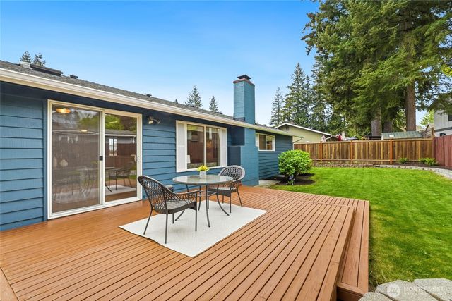 12018 NE 136th Place, Kirkland, WA 98034