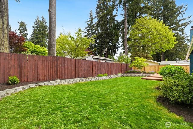 12018 NE 136th Place, Kirkland, WA 98034