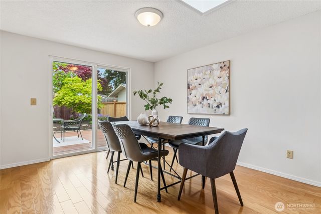 12018 NE 136th Place, Kirkland, WA 98034